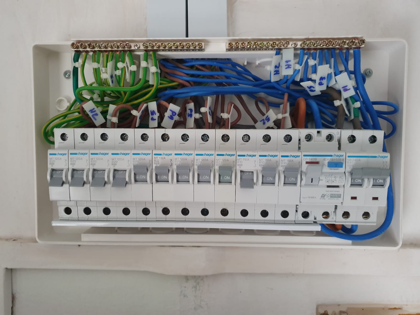 24 hour emergency electrician repairing DB box after power trip